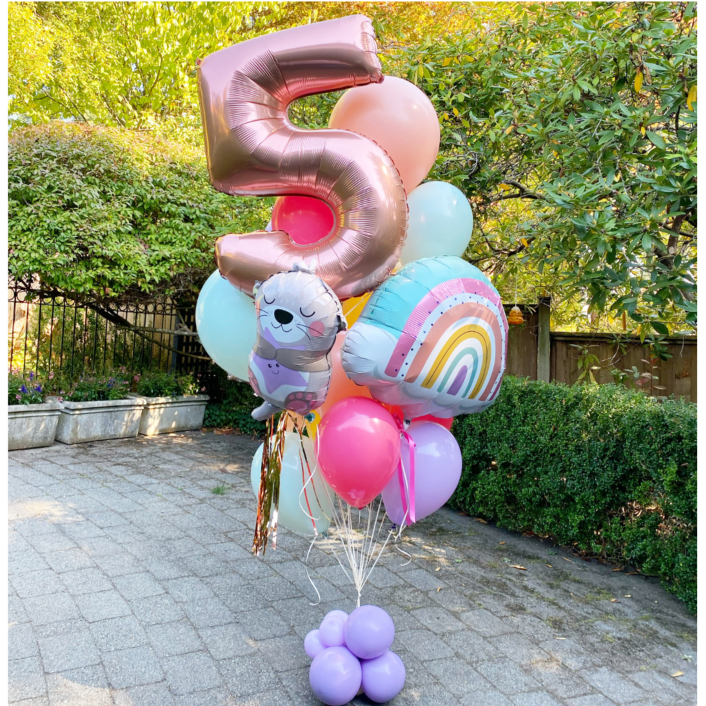 Deluxe Large Bouquet w/ Foil Number