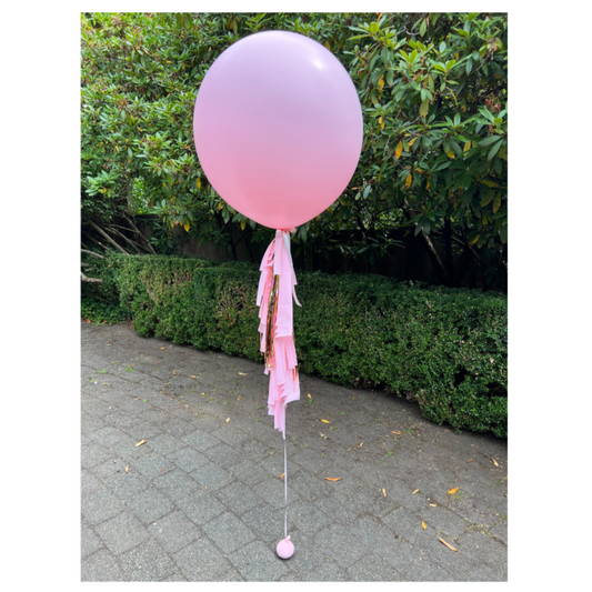 Jumbo Balloon w/ Mini Fringe